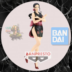 Bandai Banpresto one piece anime Nico Robin  Black dress color